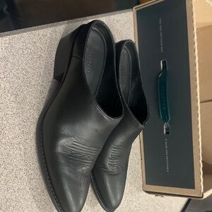 Womens Tecovas Black Leather Sophie Booties